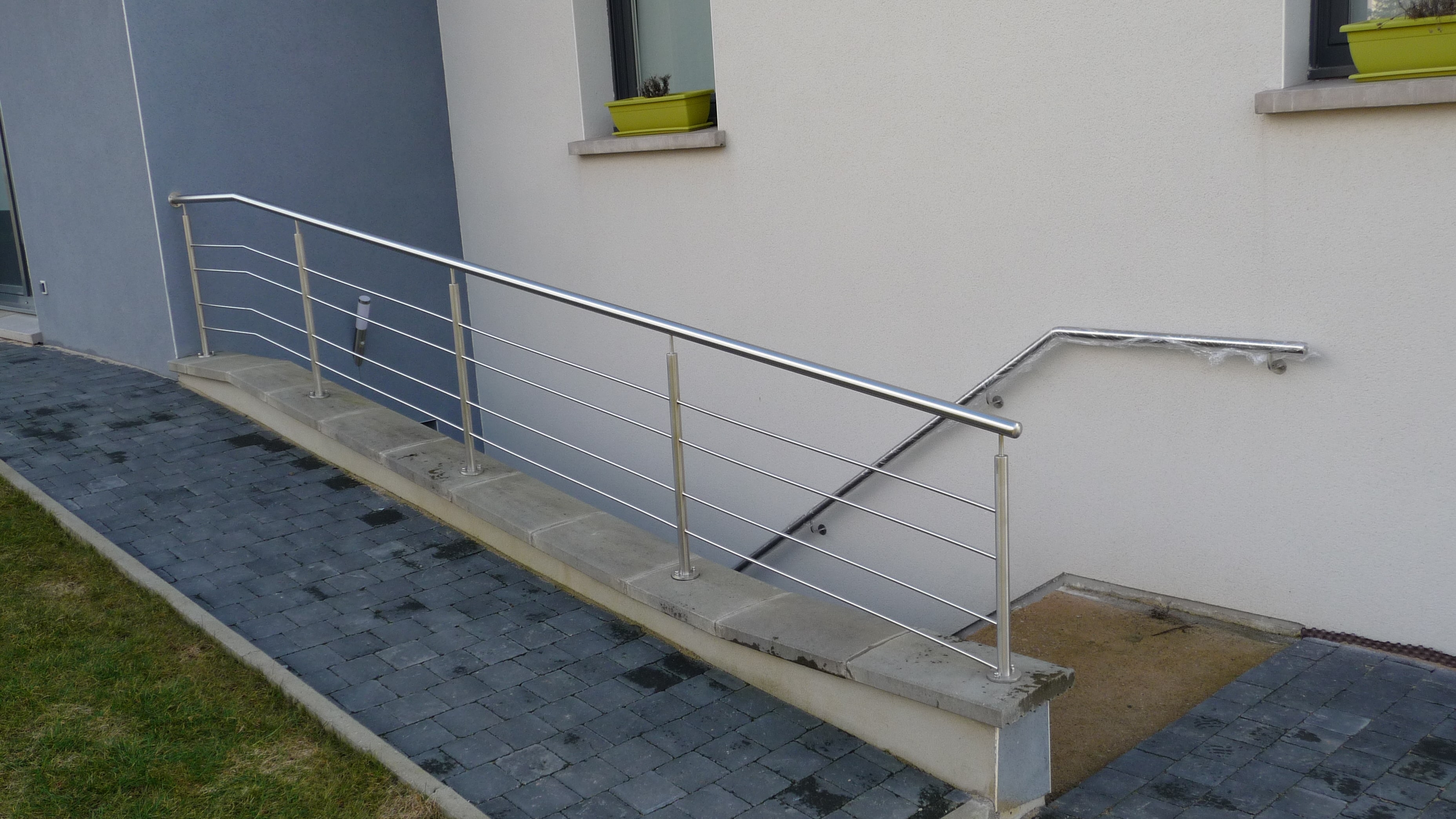 Photo de couverture du projet Garde-corps pour escalier extérieur